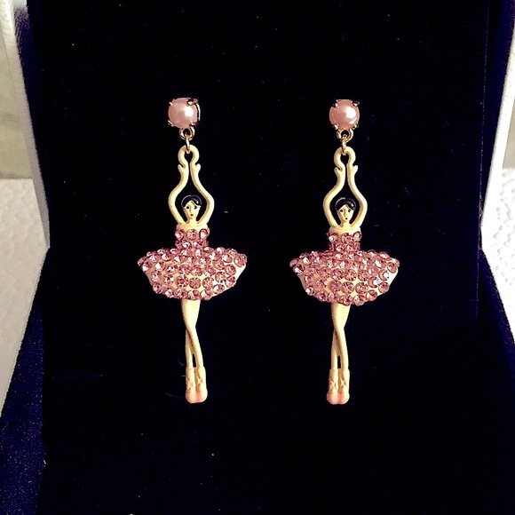 Les Nereides Jewelry - Les Nereides Ballerina pink Tutu Stud Earrings